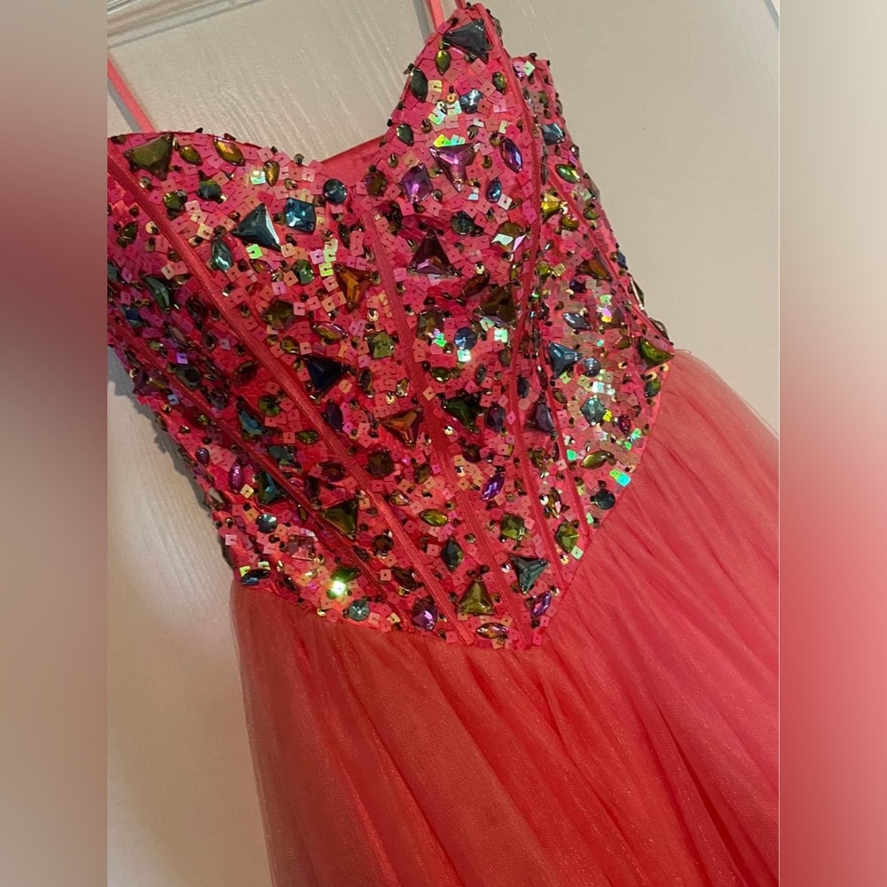 Bella Divine, Size small, pink - Picture 3 of 5